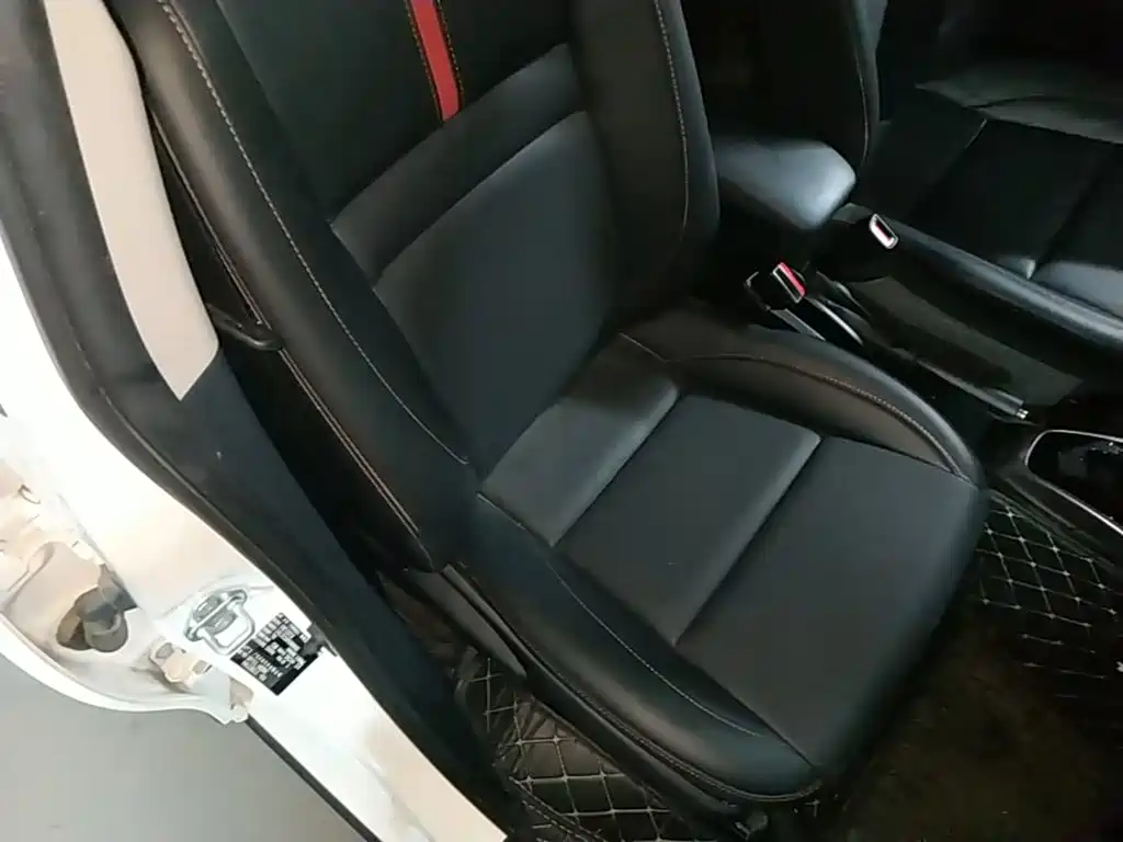 YARiS L Zhixuan 2022 Zhixuan X 1.5L CVT luxury PLUS version купить на сайте DeffCars