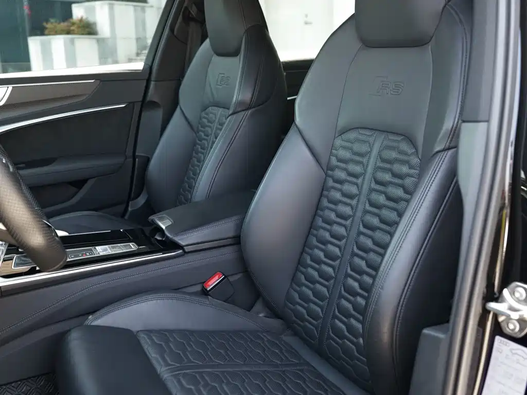 Audi RS 6 2021 RS 6 4.0T Avant Exclusive Edition купить на сайте DeffCars