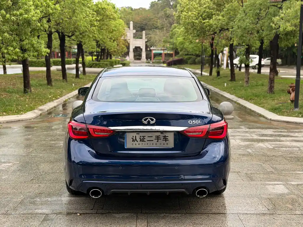 Infiniti Q50L 2018 2.0T Comfort Edition National VI купить на сайте DeffCars