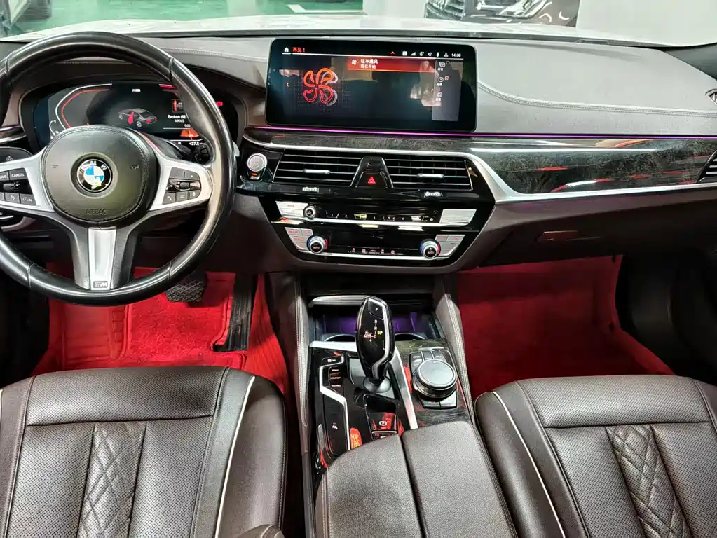 BMW 5 Series 2021 525Li M Sports Package купить на сайте DeffCars