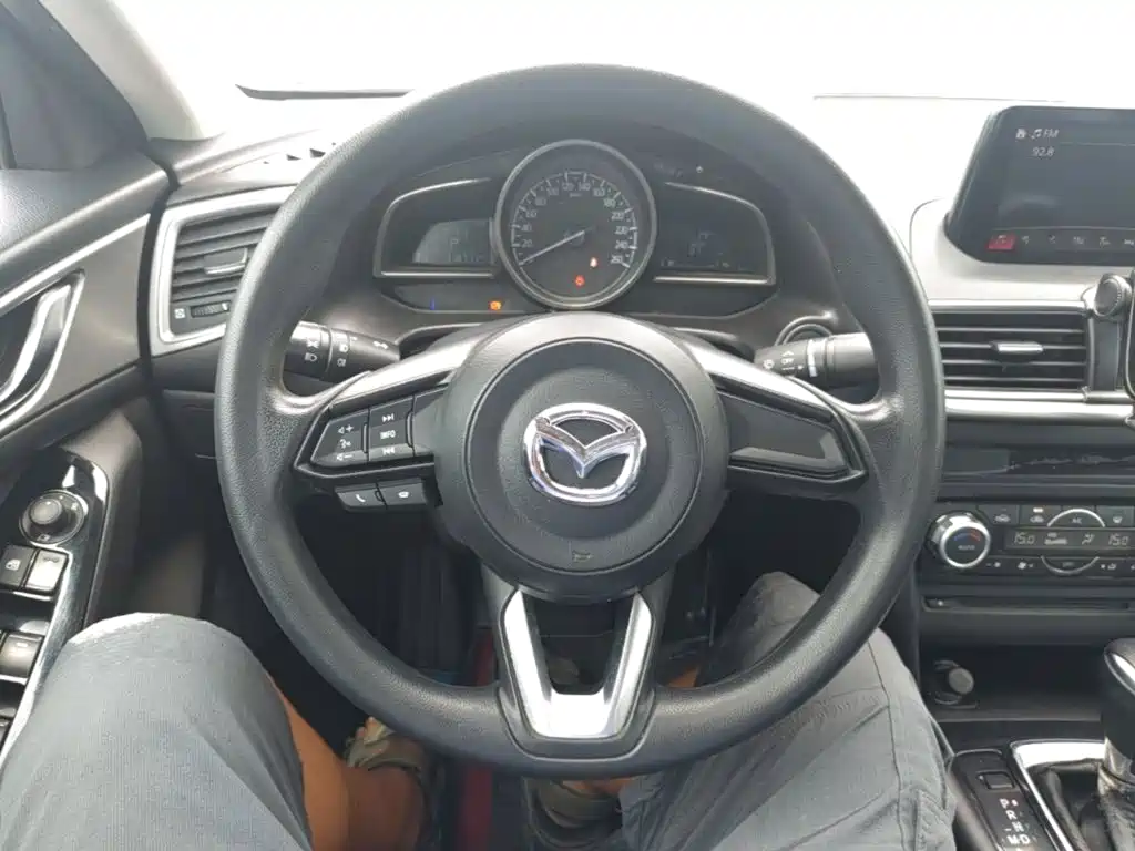 Mazda3 Angkesela 2017 sedan 1.5L automatic luxury model National V купить на сайте DeffCars