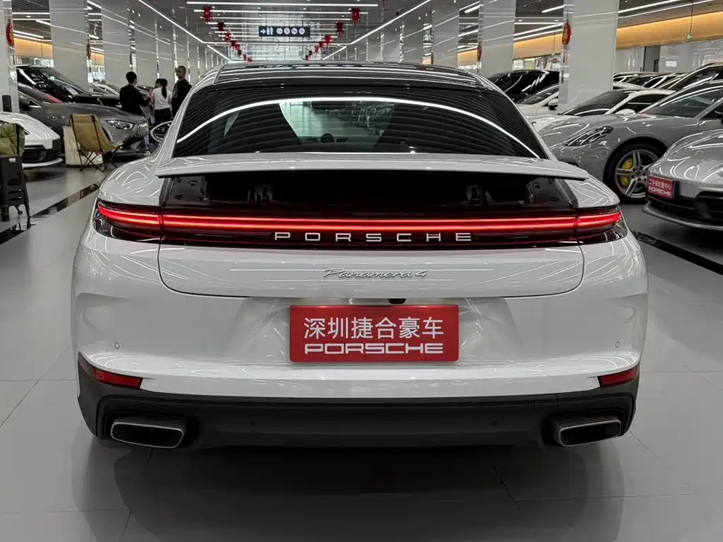 Panamera 2026 Panamera 4 Executive Extended Edition 2.9T купить на сайте DeffCars