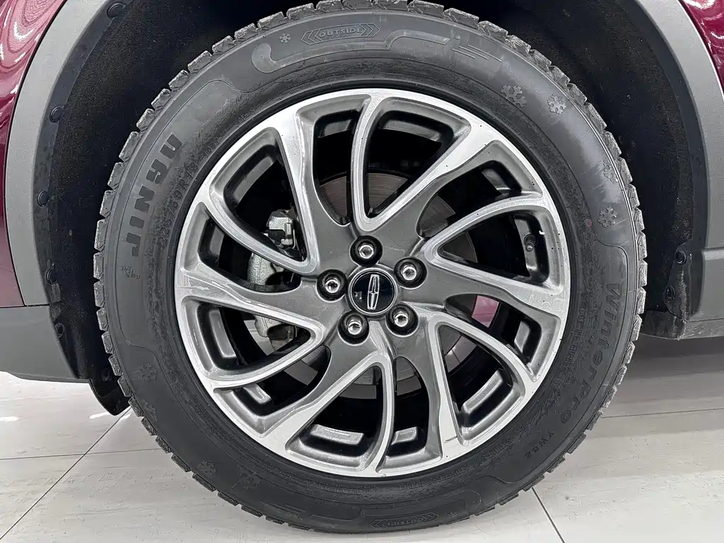 Adventurer 2022 2.0T Two-wheel drive Premium Edition купить на сайте DeffCars