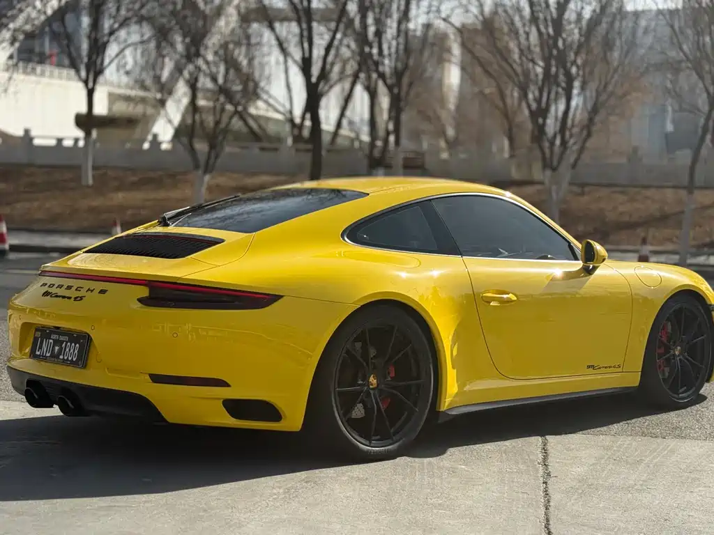 Porsche 911 2016 Carrera 4 3.0T купить на сайте DeffCars