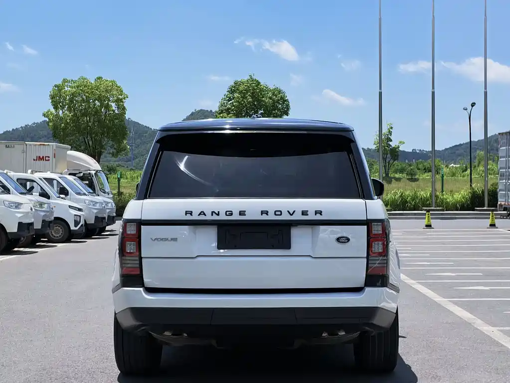 Range Rover 2014 3.0 SC V6 Vogue купить на сайте DeffCars