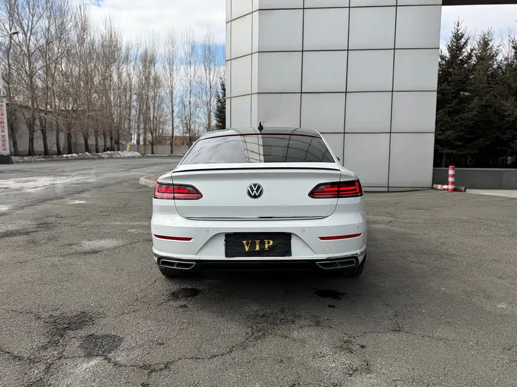 FAW-Volkswagen CC 2023 380TSI eye-catching version купить на сайте DeffCars