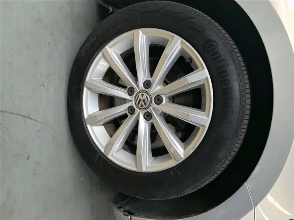 Magotan 2018 330TSI DSG leading model купить на сайте DeffCars