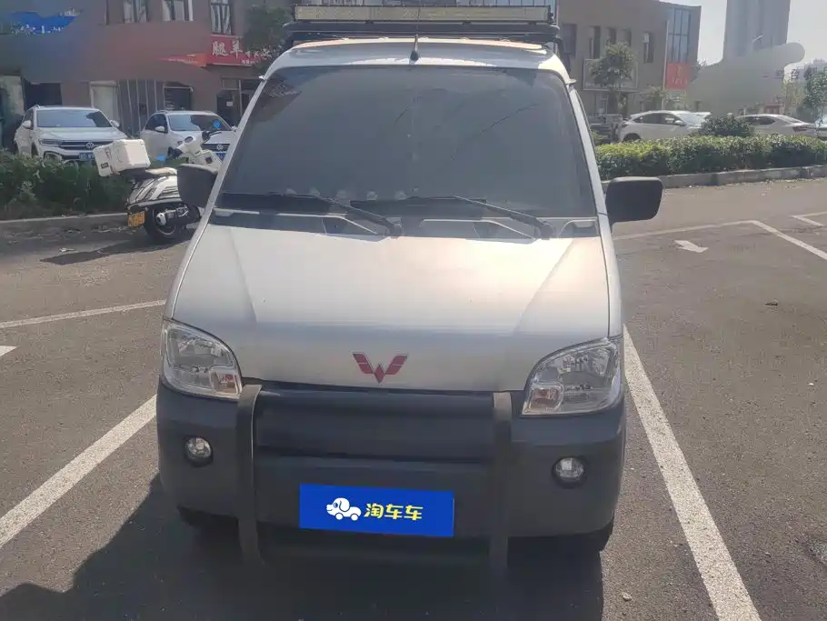 Wuling Light 2023 1.5L practical 5/7 seats купить на сайте DeffCars