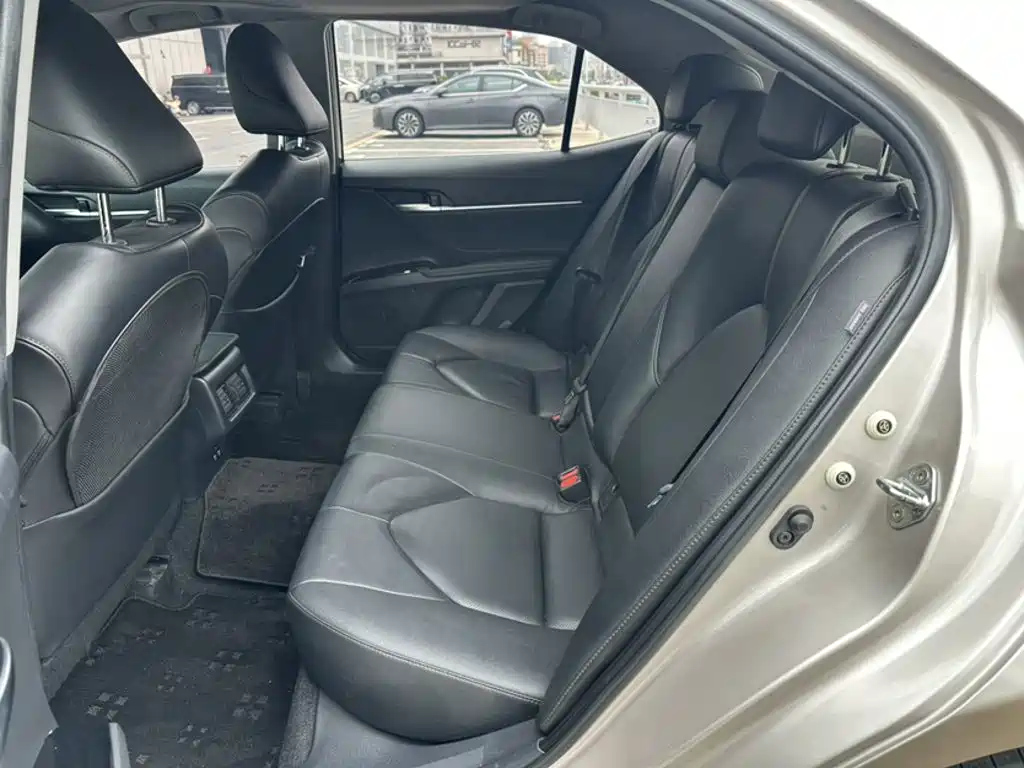 Camry 2019 facelift 2.0G Deluxe Edition купить на сайте DeffCars