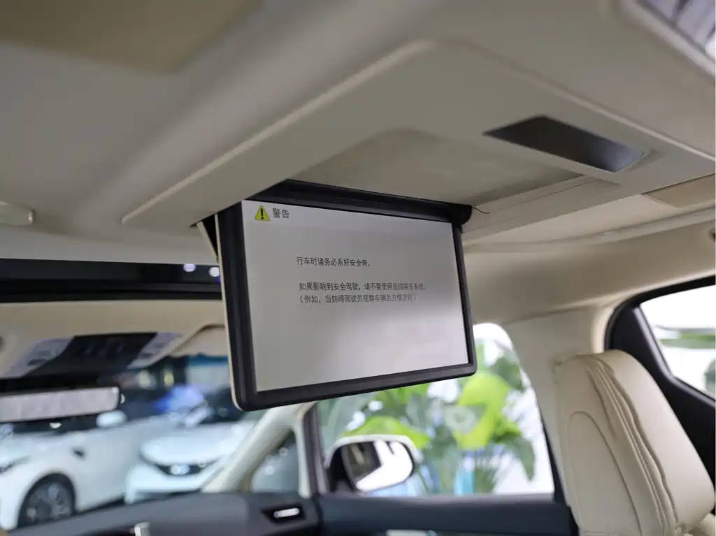 Wilfa 2021 Crown Dual Engine 2.5L HV Premium Edition купить на сайте DeffCars