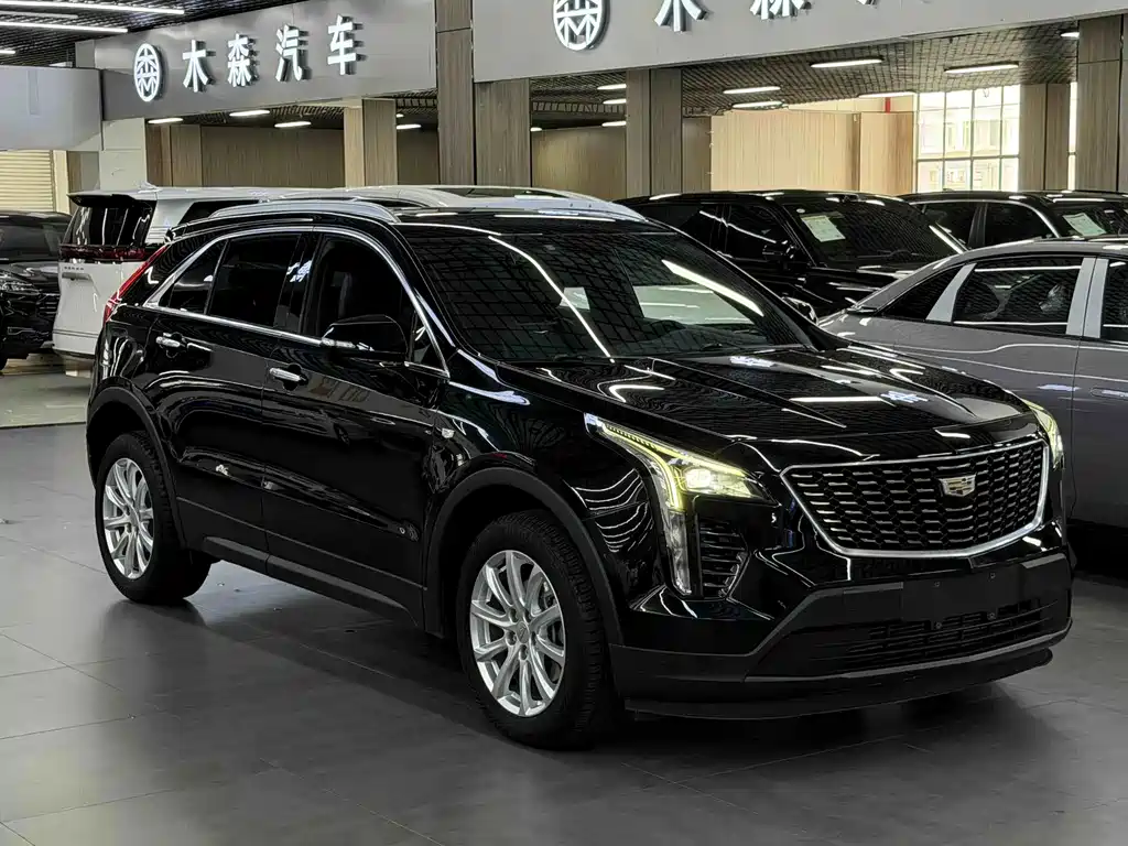 Cadillac XT4 2021 28T two-wheel drive technology купить на сайте DeffCars