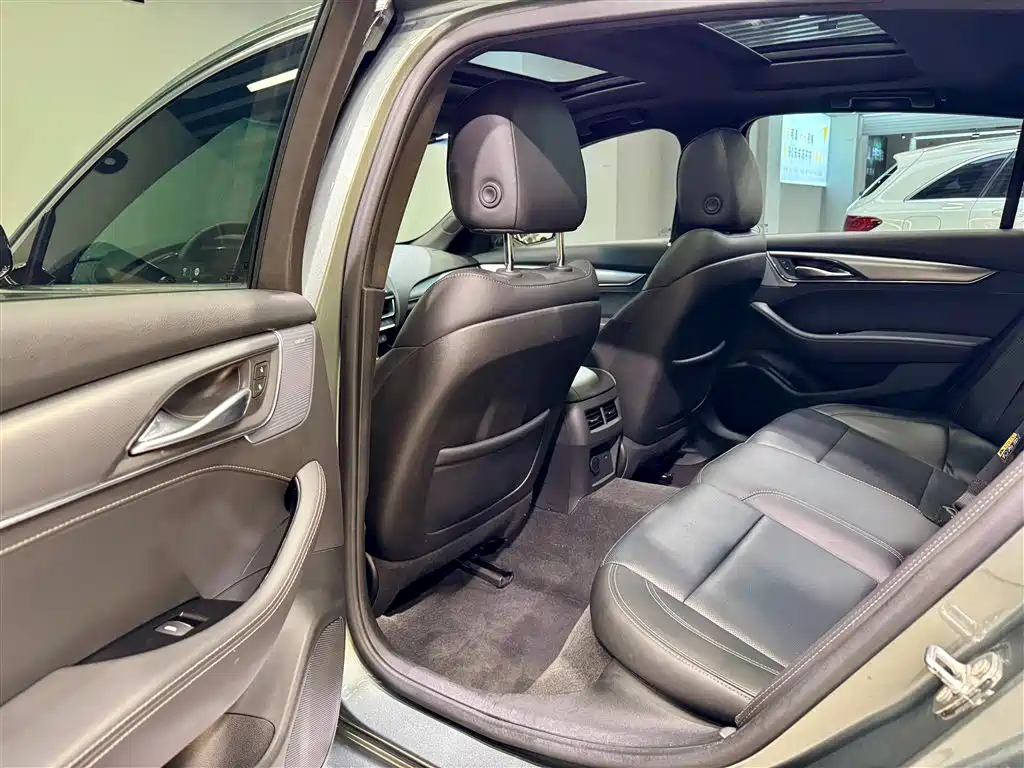 Cadillac CT5 2023 28T luxury model (standard version) купить на сайте DeffCars