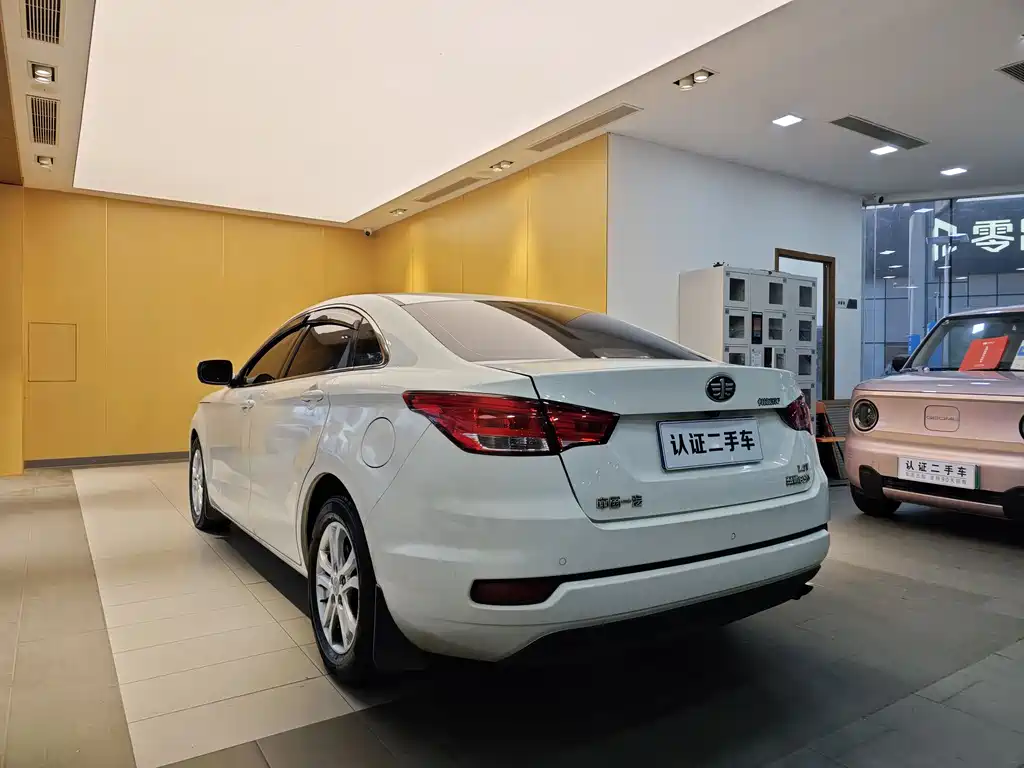 Pentium B50 2016 1.4T automatic luxury model купить на сайте DeffCars