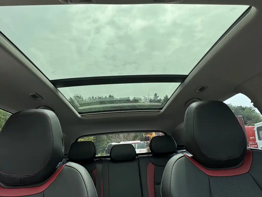 Karoq 2022 TSI280 Luxury Edition купить на сайте DeffCars