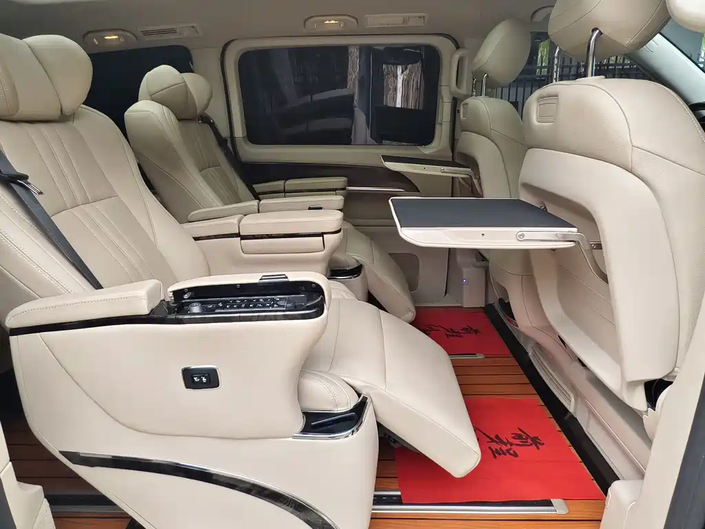 Mercedes-Benz V-Class 2022 V 260 Pilot Edition купить на сайте DeffCars