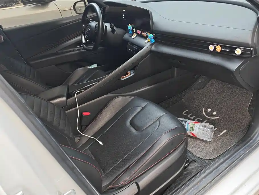 Elantra 2021 240TGDi DCT LUX Premium Edition купить на сайте DeffCars
