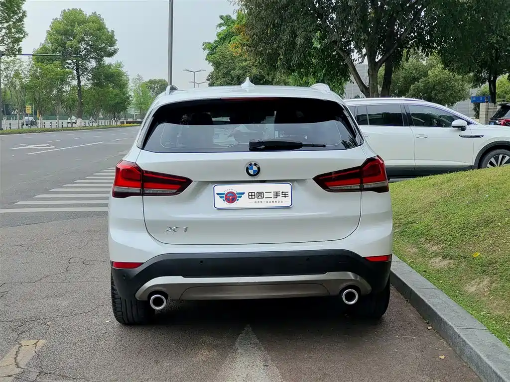 BMW X1 2021 facelift sDrive25Li leading model купить на сайте DeffCars