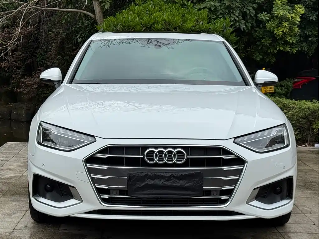 Audi A4L 2022 40 TFSI luxury and elegant model купить на сайте DeffCars