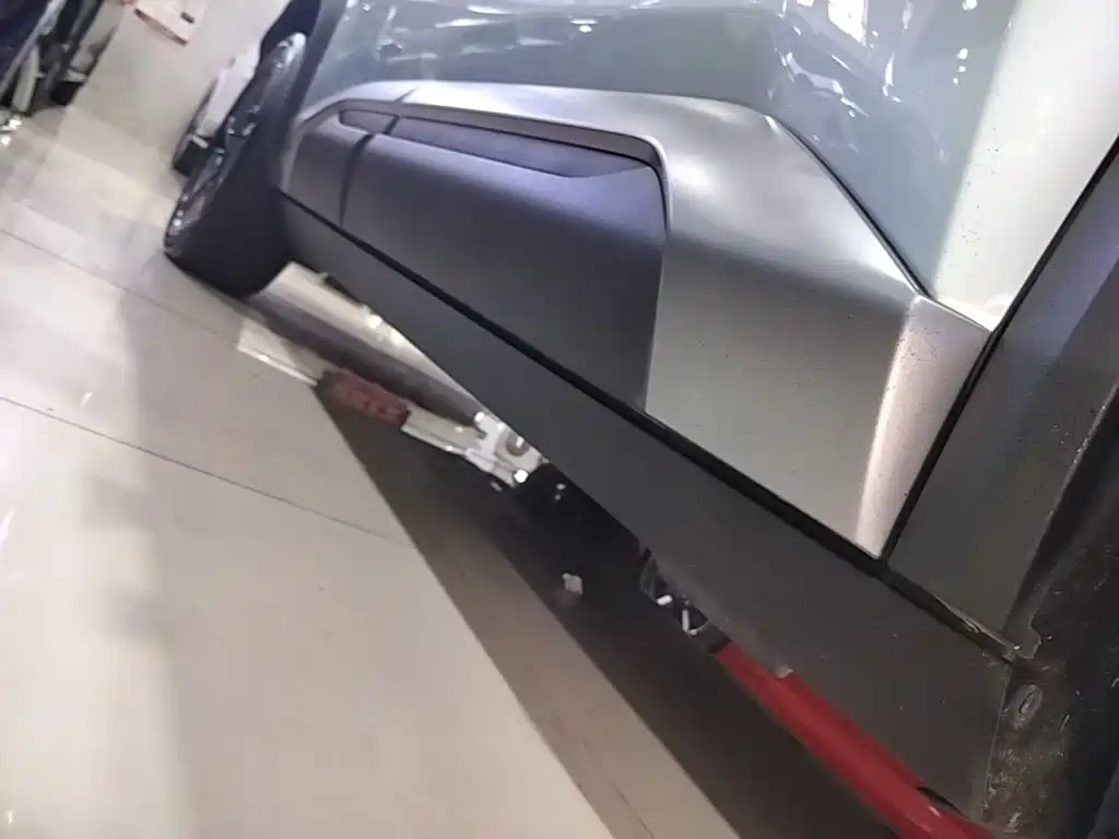 Titanium 3 2025 501KM four-wheel drive Ultra version купить на сайте DeffCars