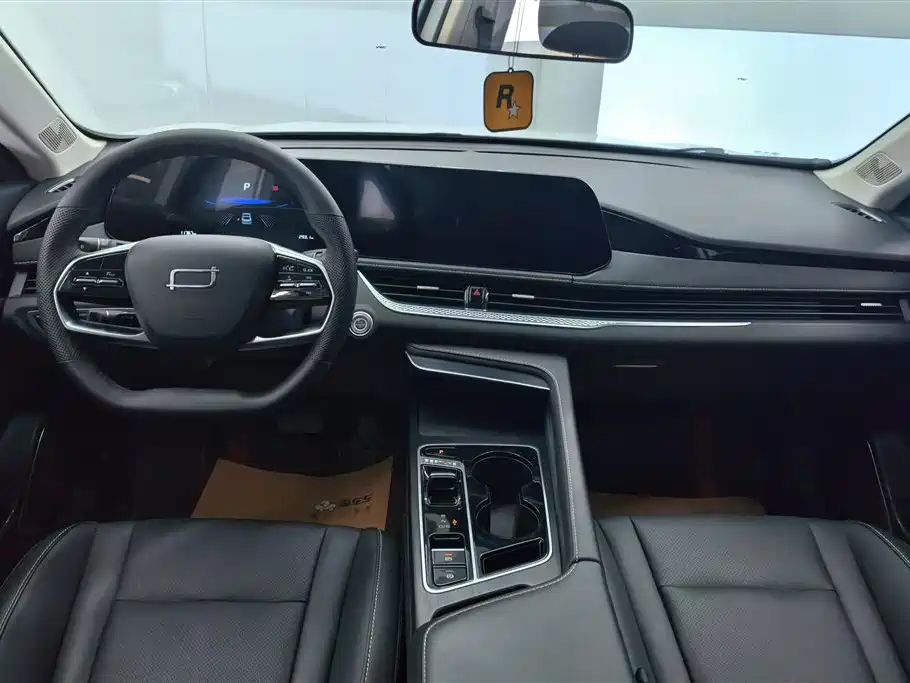Pentium B70 2024 Dragon Edition 1.5T Leading Model купить на сайте DeffCars