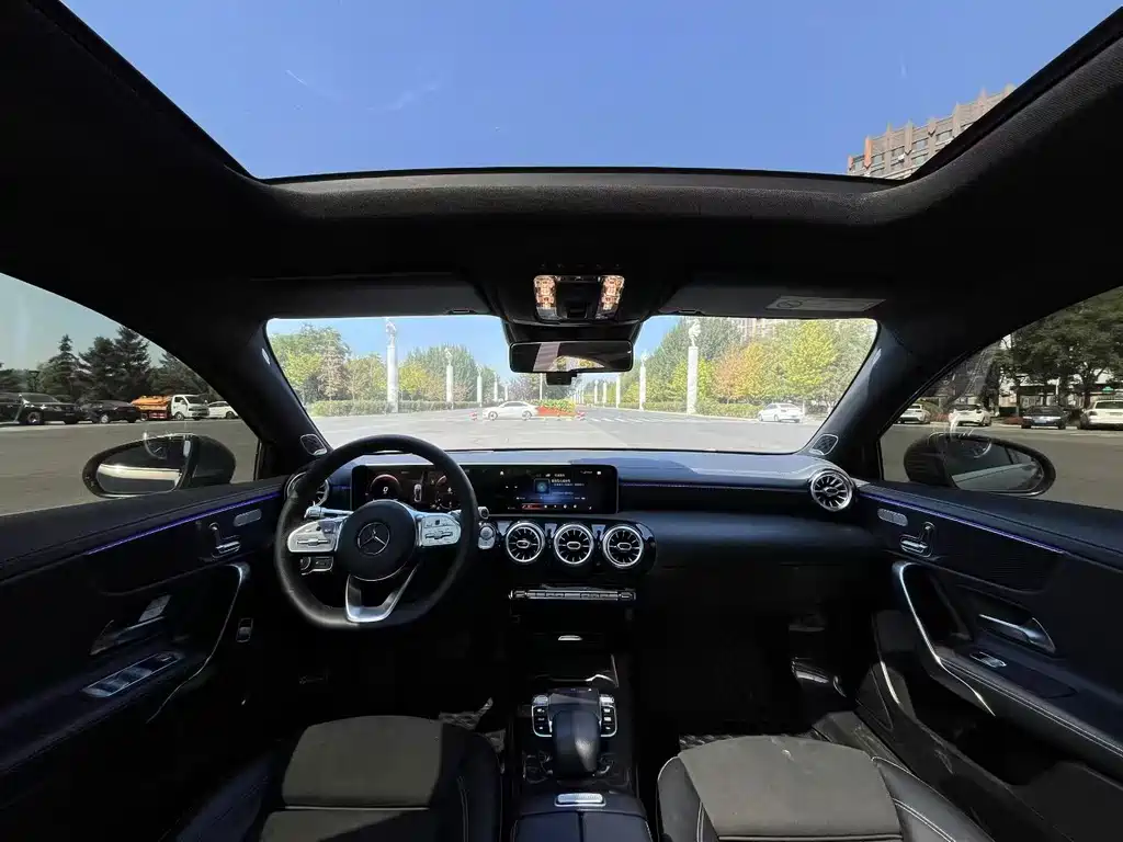 Mercedes-Benz A-Class 2019 A 200 L sports sedan first special edition купить на сайте DeffCars