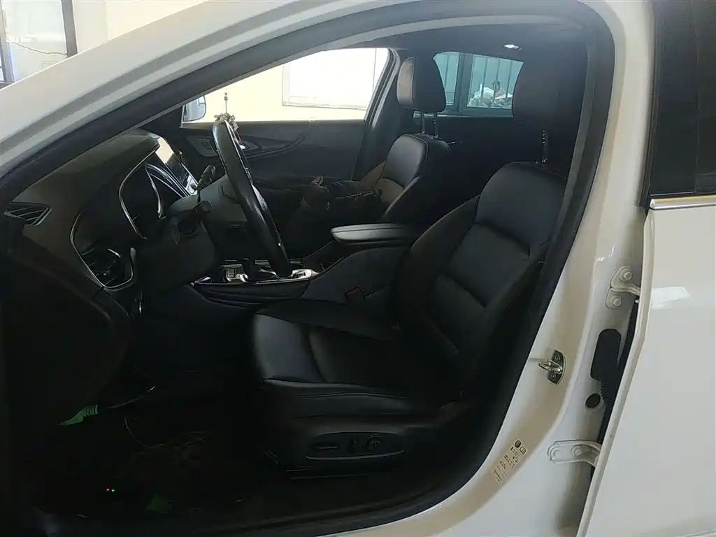 Malibu XL 2022 535T automatic Ruilian version купить на сайте DeffCars