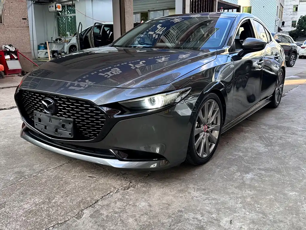 Mazda3 Angkesela 2022 2.0L Automatic Zhiya Obsidian Edition купить на сайте DeffCars