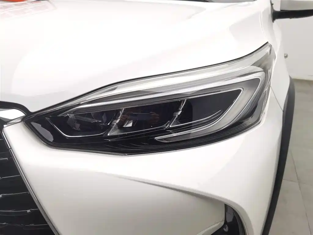 YARiS L Zhixuan 2020 Zhixuan X 1.5L CVT leading version купить на сайте DeffCars