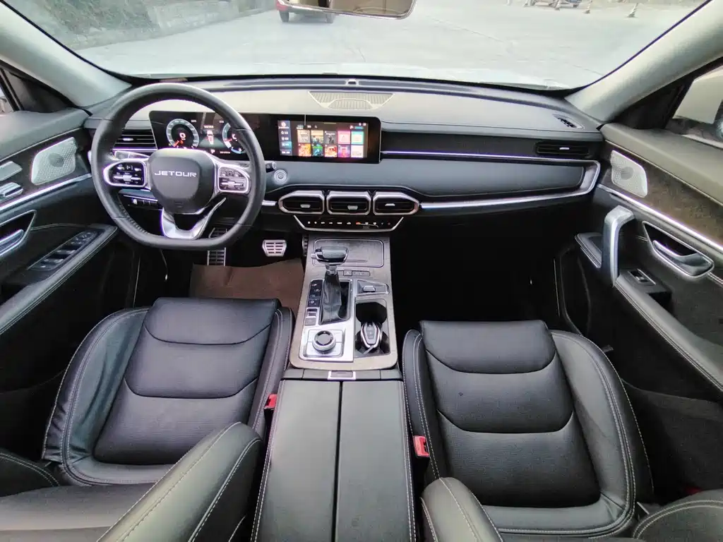 Jietu X70 PLUS 2021 facelift 1.6T DCT ground 7 seats купить на сайте DeffCars