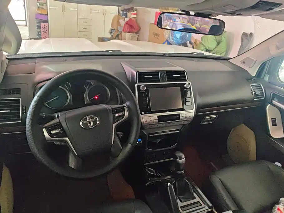 Prado 2018 3.5L automatic TX-L NAVI rear mounted spare tire купить на сайте DeffCars
