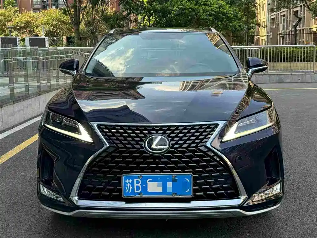Lexus RX 2020 300 2WD Elite Edition National VI купить на сайте DeffCars
