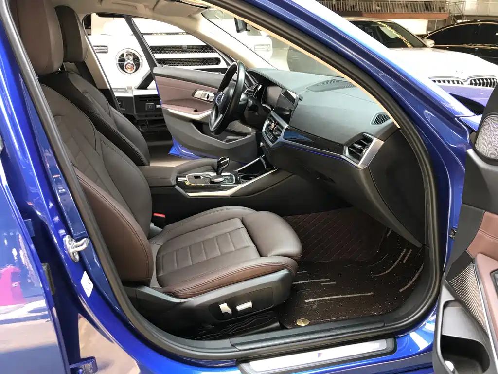 BMW 3 Series 2021 325Li M Sports Package купить на сайте DeffCars