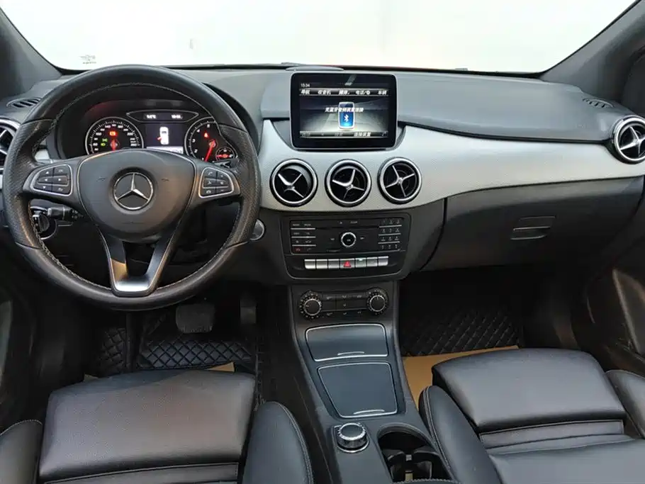 Mercedes-Benz B-Class 2017 B 200 Dynamic купить на сайте DeffCars