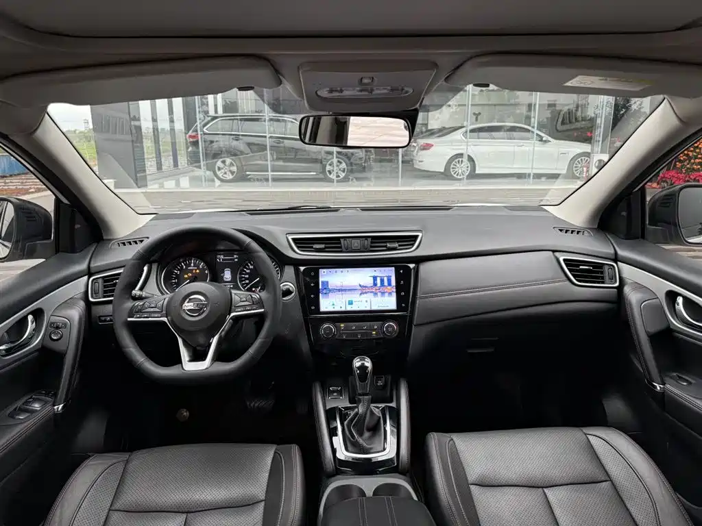 Qashqai 2021 2.0L CVT Deluxe Edition купить на сайте DeffCars