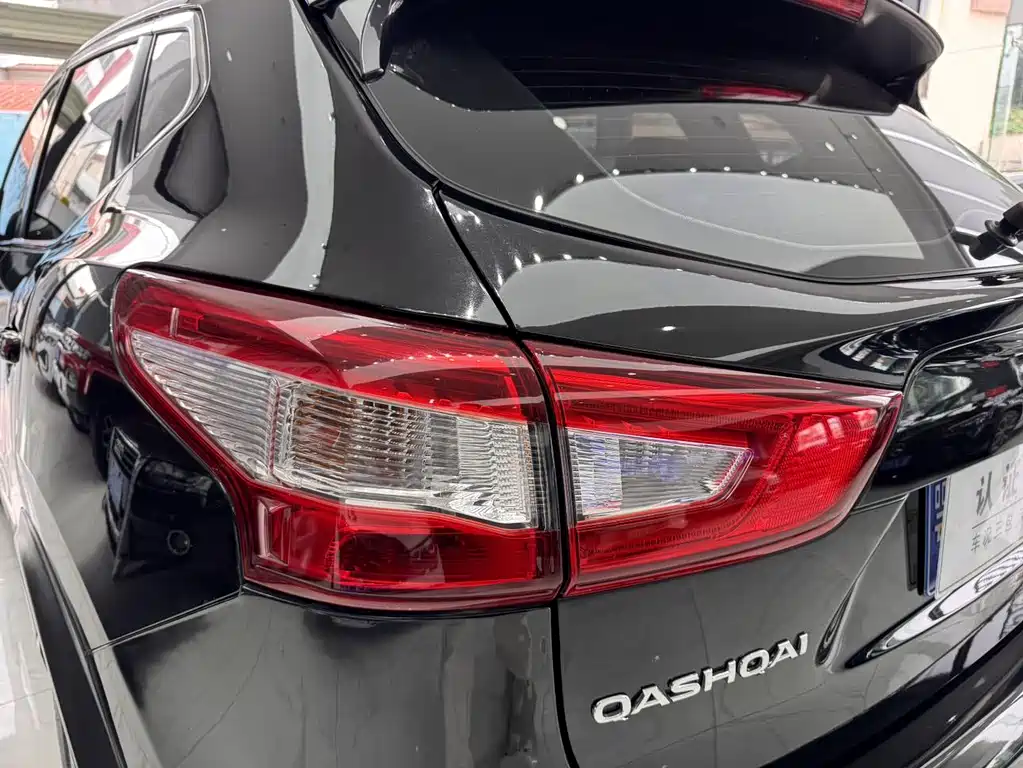 Qashqai 2017 2.0L CVT Elite Edition National V купить на сайте DeffCars