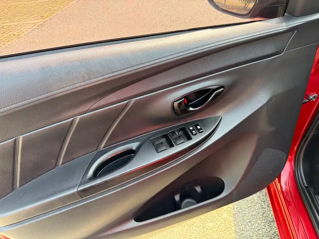 YARiS L Zhixuan 2016 facelift 1.5E CVT charming version купить на сайте DeffCars