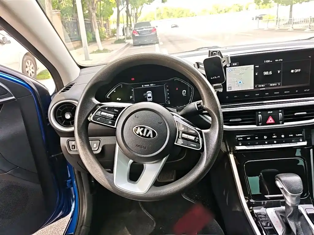 Kia K3 2019 1.5L CVT Smart Internet Edition купить на сайте DeffCars
