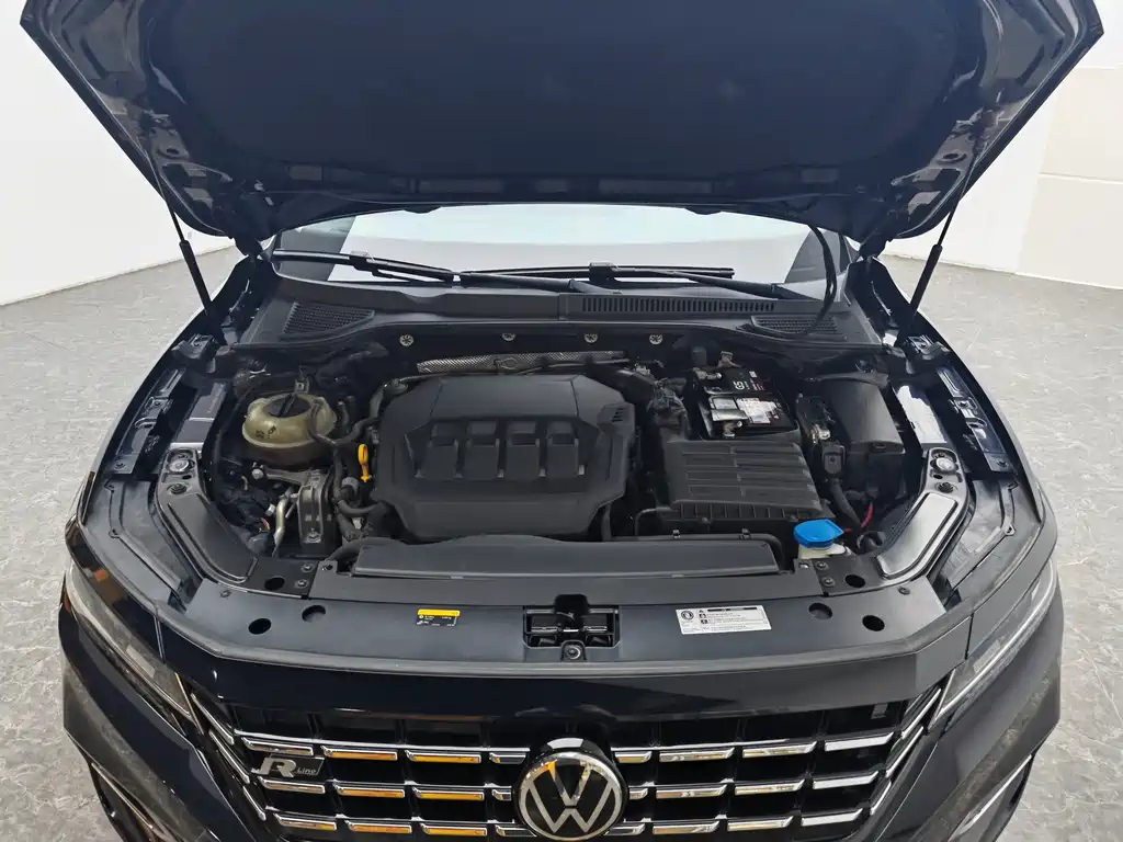 Passat 2020 330TSI Luxury Edition National V купить на сайте DeffCars