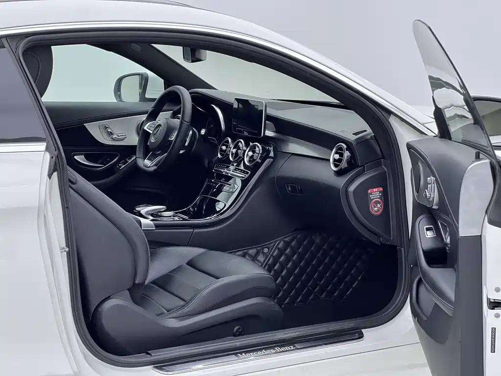 Mercedes-Benz C-class imported 2017 facelift C 200 coupe version купить на сайте DeffCars