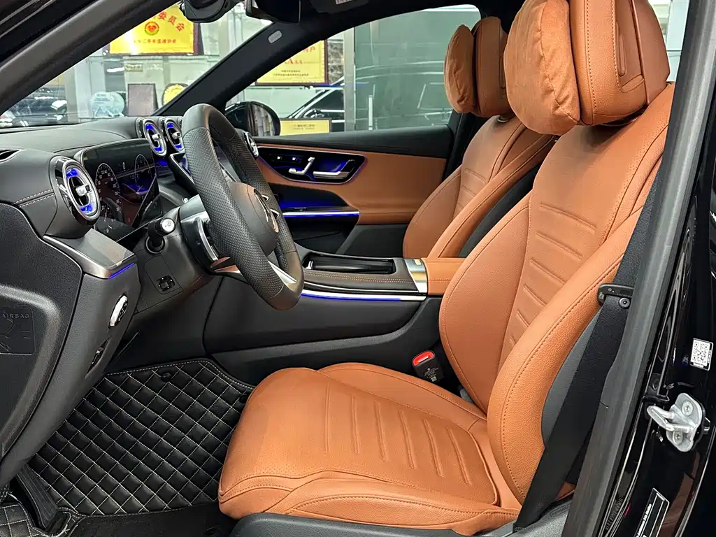 Mercedes-Benz GLC 2024 GLC 260 L 4MATIC luxury model 5 seats купить на сайте DeffCars
