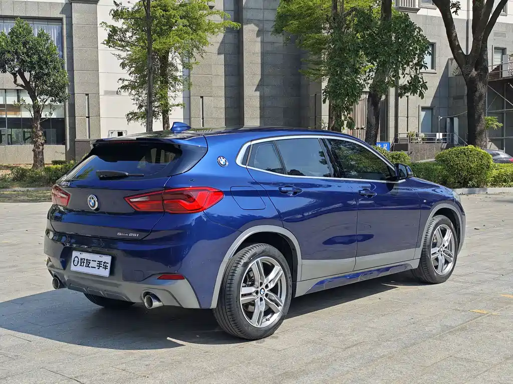 BMW X2 2020 sDrive25i Leading M Off-Road Package купить на сайте DeffCars