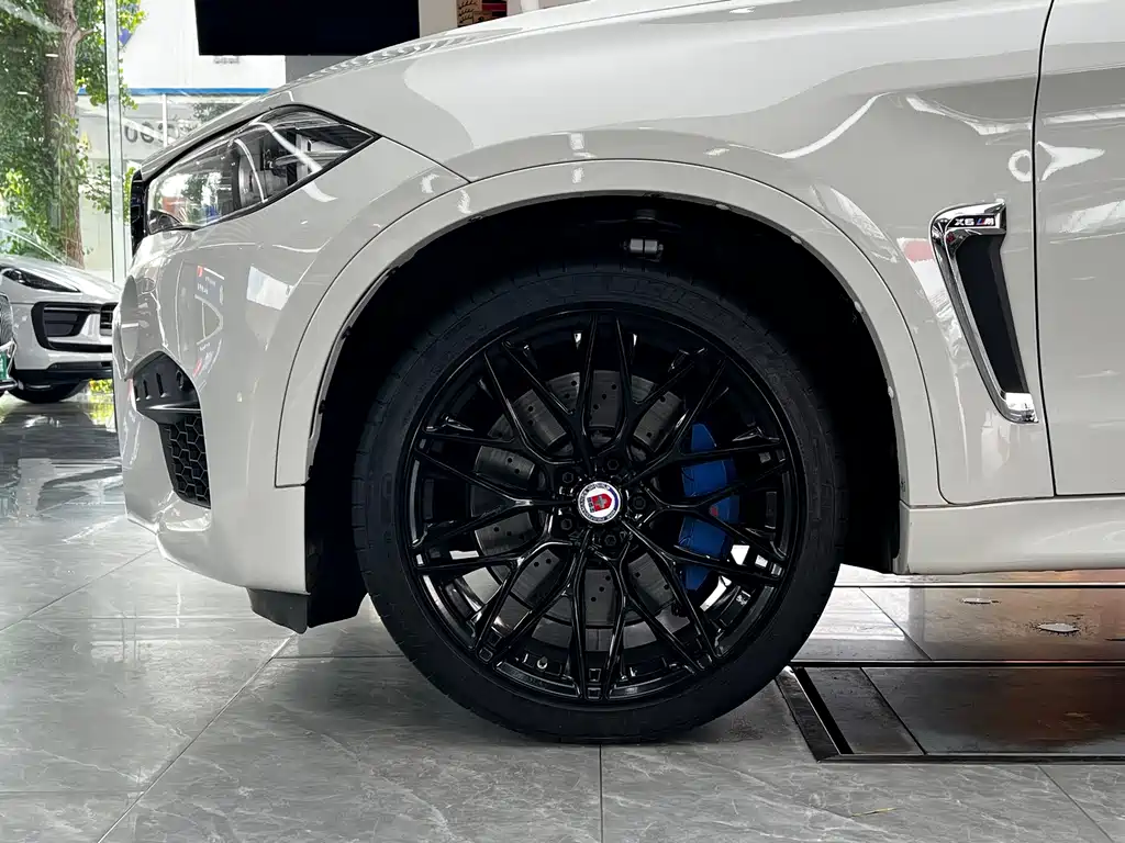 BMW X6 M 2015 X6 M купить на сайте DeffCars