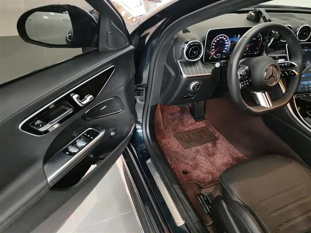 Mercedes-Benz C-Class 2023 facelift C 200 L sports version купить на сайте DeffCars