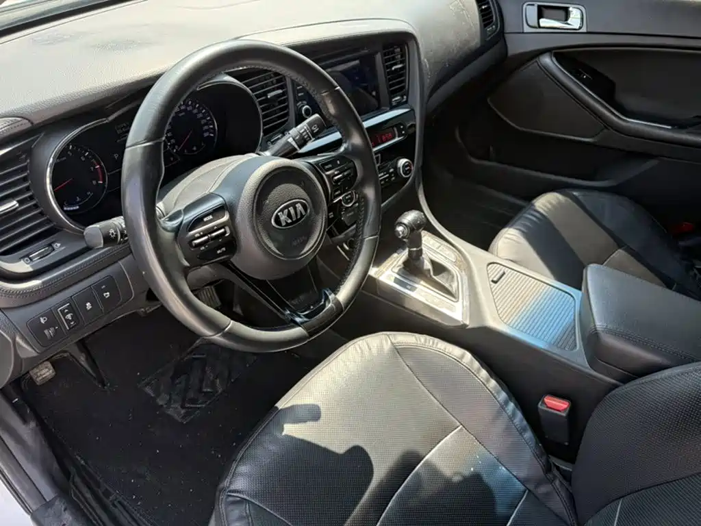 KIA K5 2014 2.0L AUTOMATIC LUXURY купить на сайте DeffCars