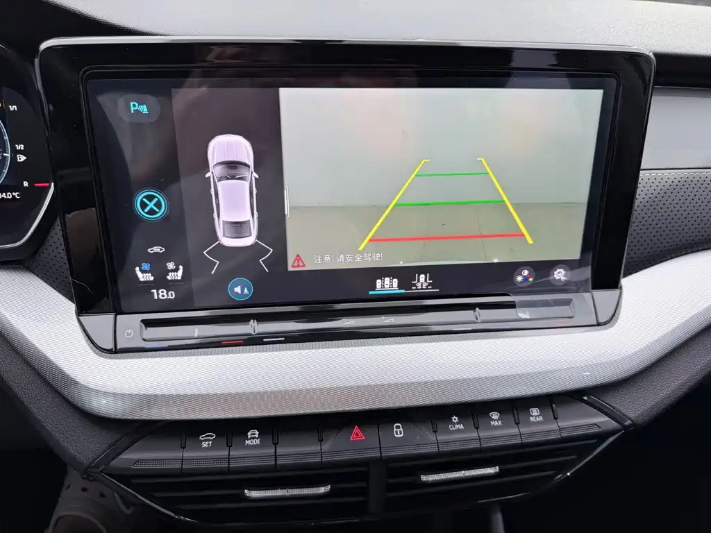 Octavia 2023 facelift PRO TSI280 luxury version купить на сайте DeffCars