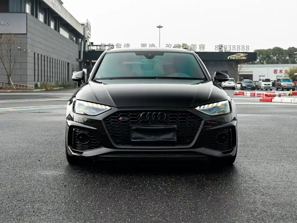 Audi RS 4 2022 RS4 Avant Obsidian Edition купить на сайте DeffCars