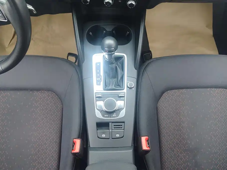 Audi A3 2019 Limousine 35 TFSI Enterprising National VI купить на сайте DeffCars