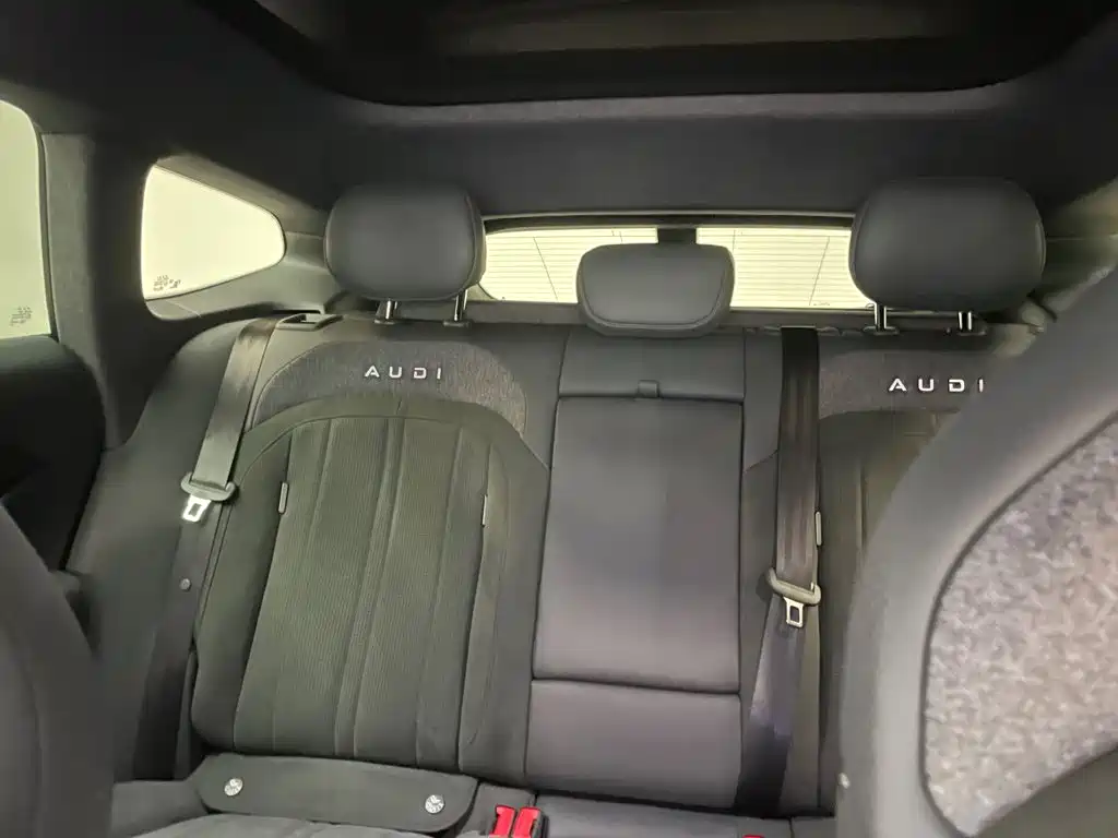 Audi E5 Sportback 2026 flagship quattro купить на сайте DeffCars