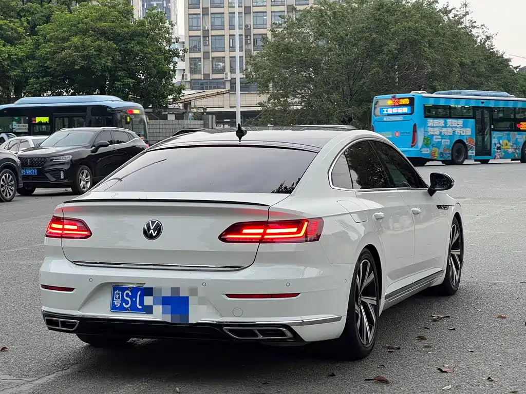 FAW-Volkswagen CC 2021 380TSI Dazzling Edition 30th Anniversary Edition купить на сайте DeffCars