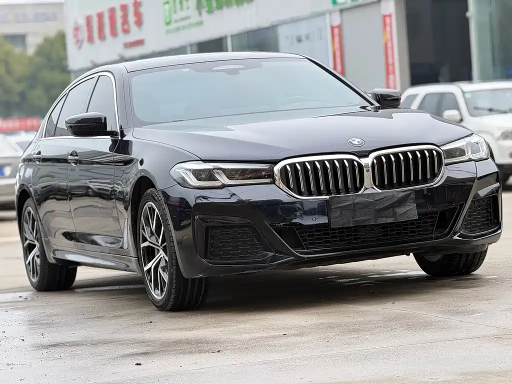 BMW 5 Series 2021 530Li Exclusive M Sports Package купить на сайте DeffCars